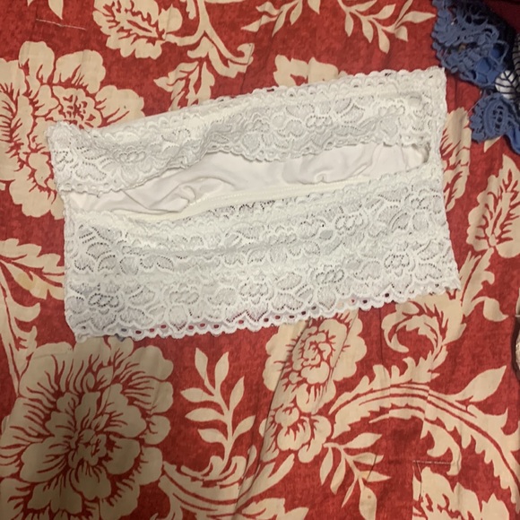I am selling a aerie no strap top. Good condition - Picture 2 of 2